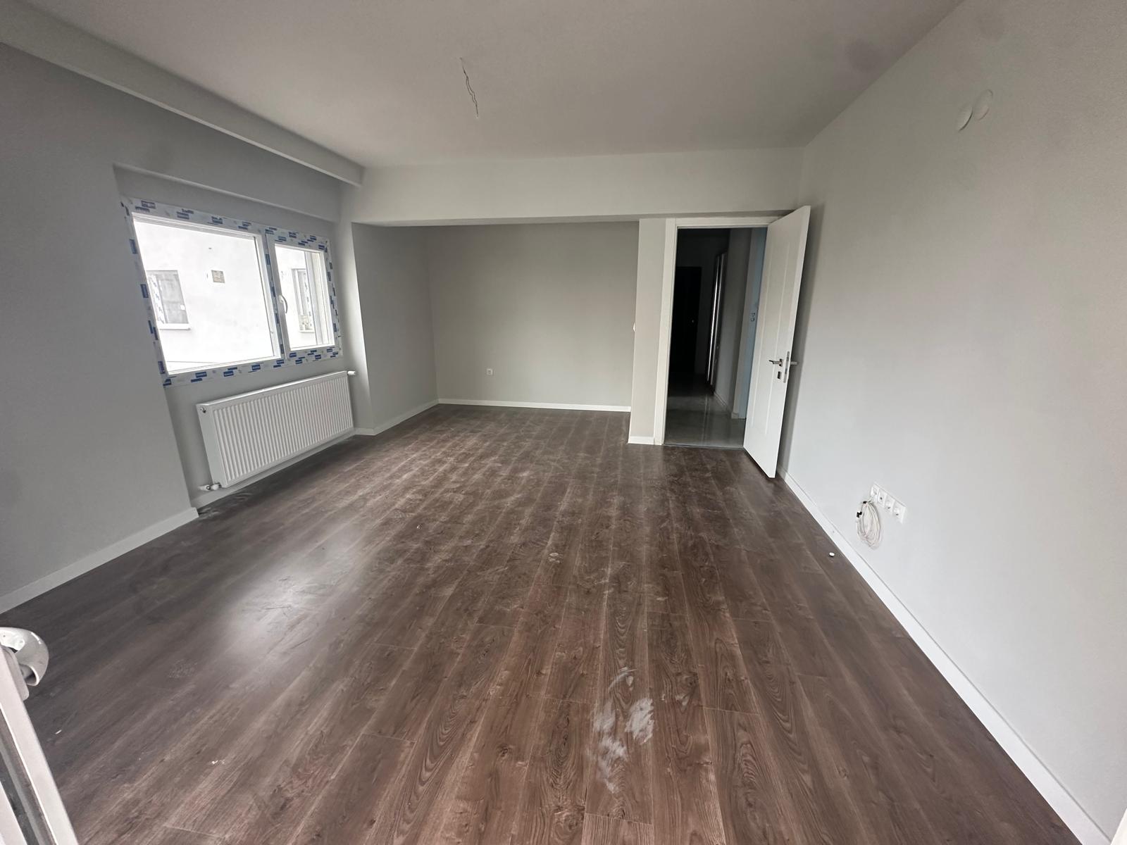 ÖZMERT CEMİL HASEKİOĞLU'NDAN ÜÇ CEPHELİ İKİ BALKONLU 3+1